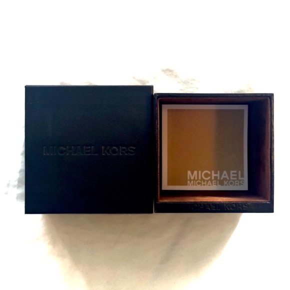 Michael Kors - Rose Gold Watch - Picture 2 of 6